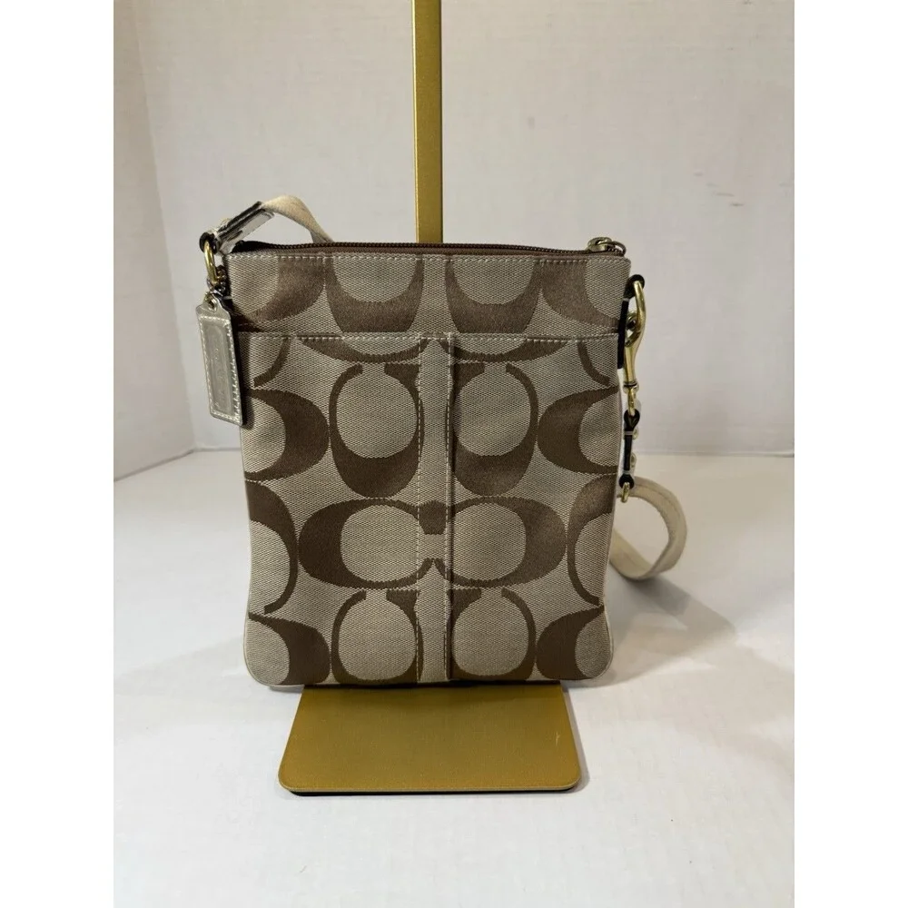 Coach‎ Signature Jacquard Gold Lurex Swingpack Crossbody Bag North South 42246